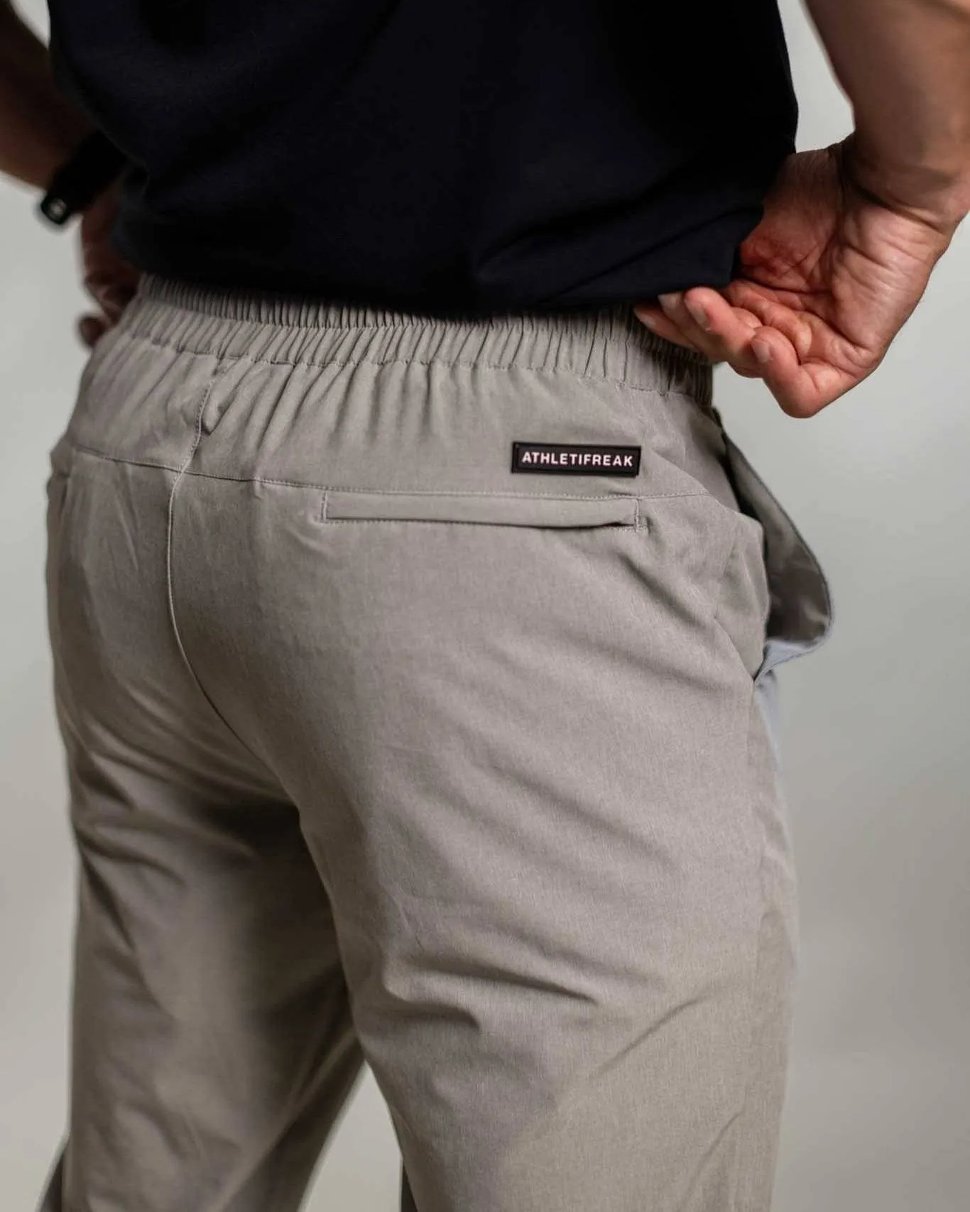[AIRLOOM] Rover Pull On Pant - Heather Grey