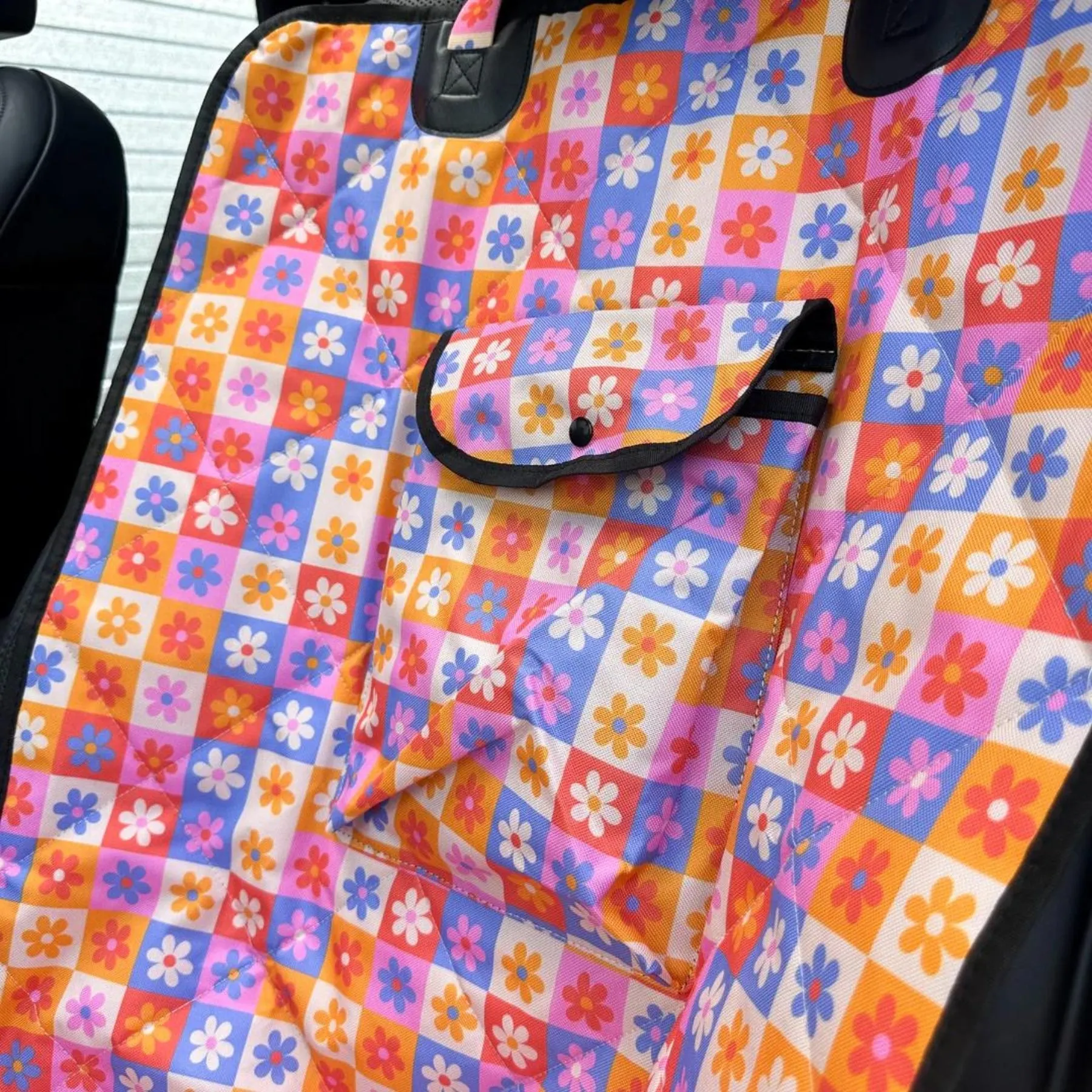 Daisies For Days Deluxe Single Car Seat Cover